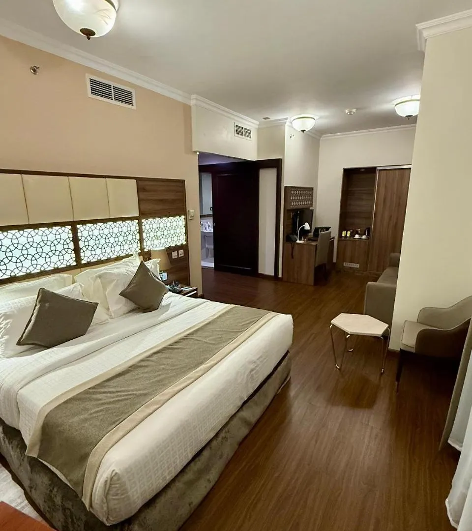 Hotel Golden Tulip Al-Zahabi Medína 3*,