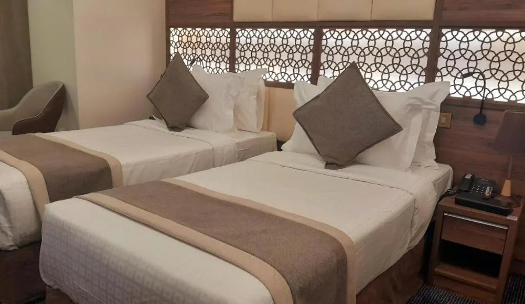 Hotel Golden Tulip Al-Zahabi Medína
